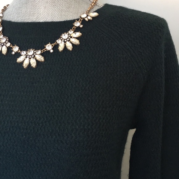 LOFT Textured Knit Deep Forest Green Bell Sleeve Pullover Sweater, size XS 🌲♥️ - Picture 5 of 12